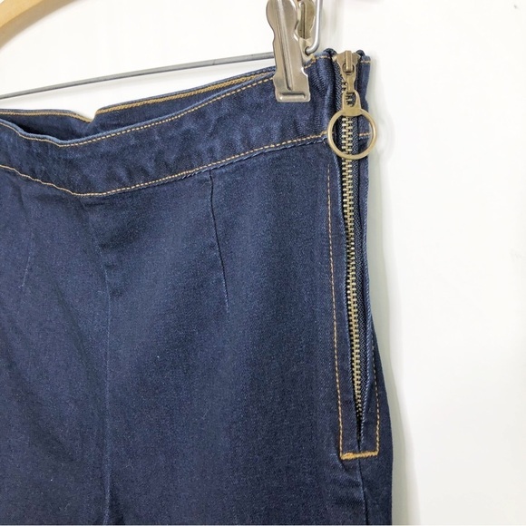 Forever 21 contemporary size 31 dark wash high rise wide leg jeans - Picture 3 of 10